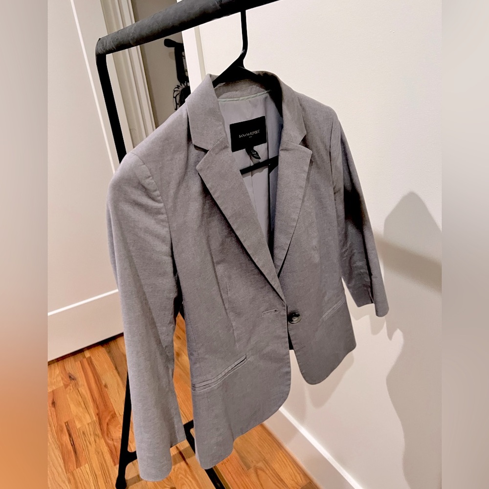 Banana Republic grey blazer